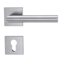 GK - Lucia Square - HR - Úchyty na čtvercových rozeštách