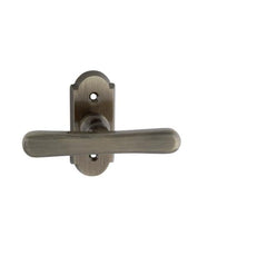 Ni - alt Wien Rosette - Olive