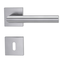 GK - Lucia Square - HR - Úchyty na čtvercových rozeštách